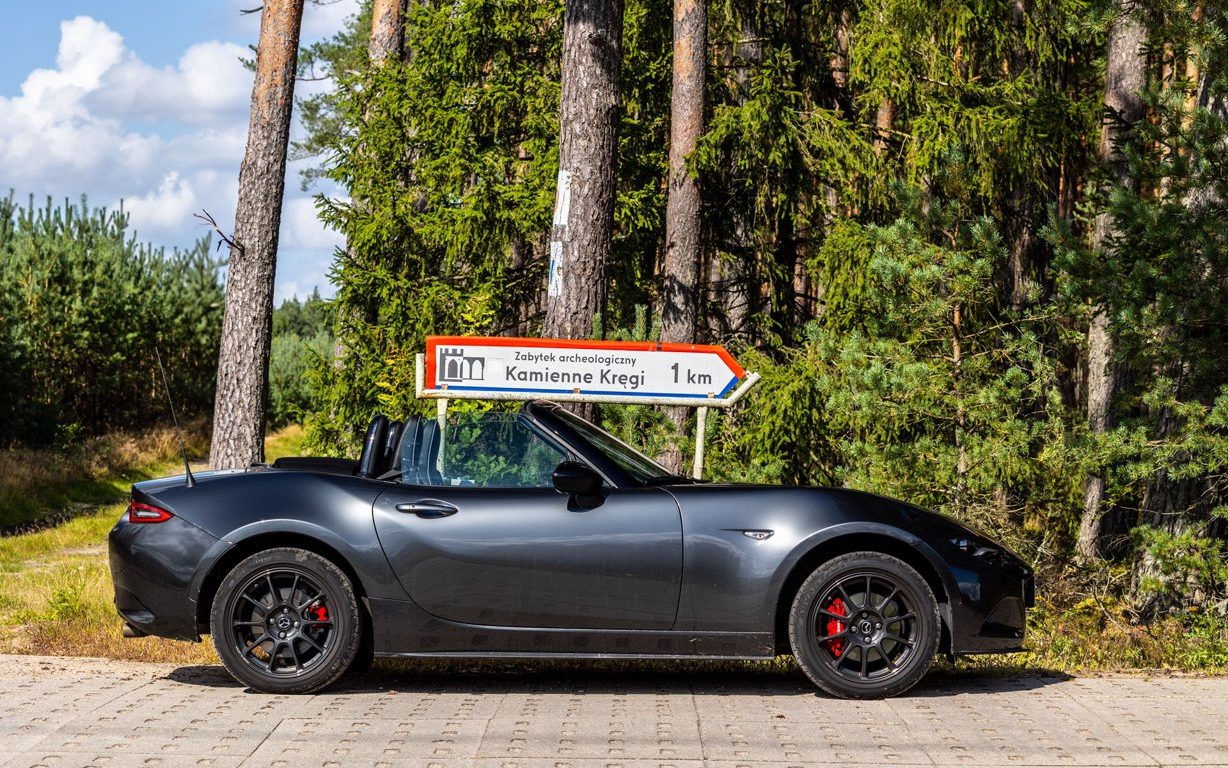 „Miejsca mocy“ – jesienna podróż w rytmie slow po Polsce